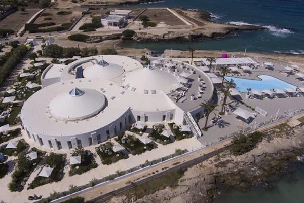 Sole In Me Resort By Altoborgo Ostuni Exterior photo